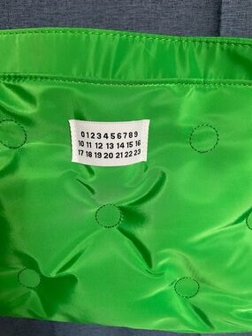 NWOT Green Quilted Tote (Numbered Logo)